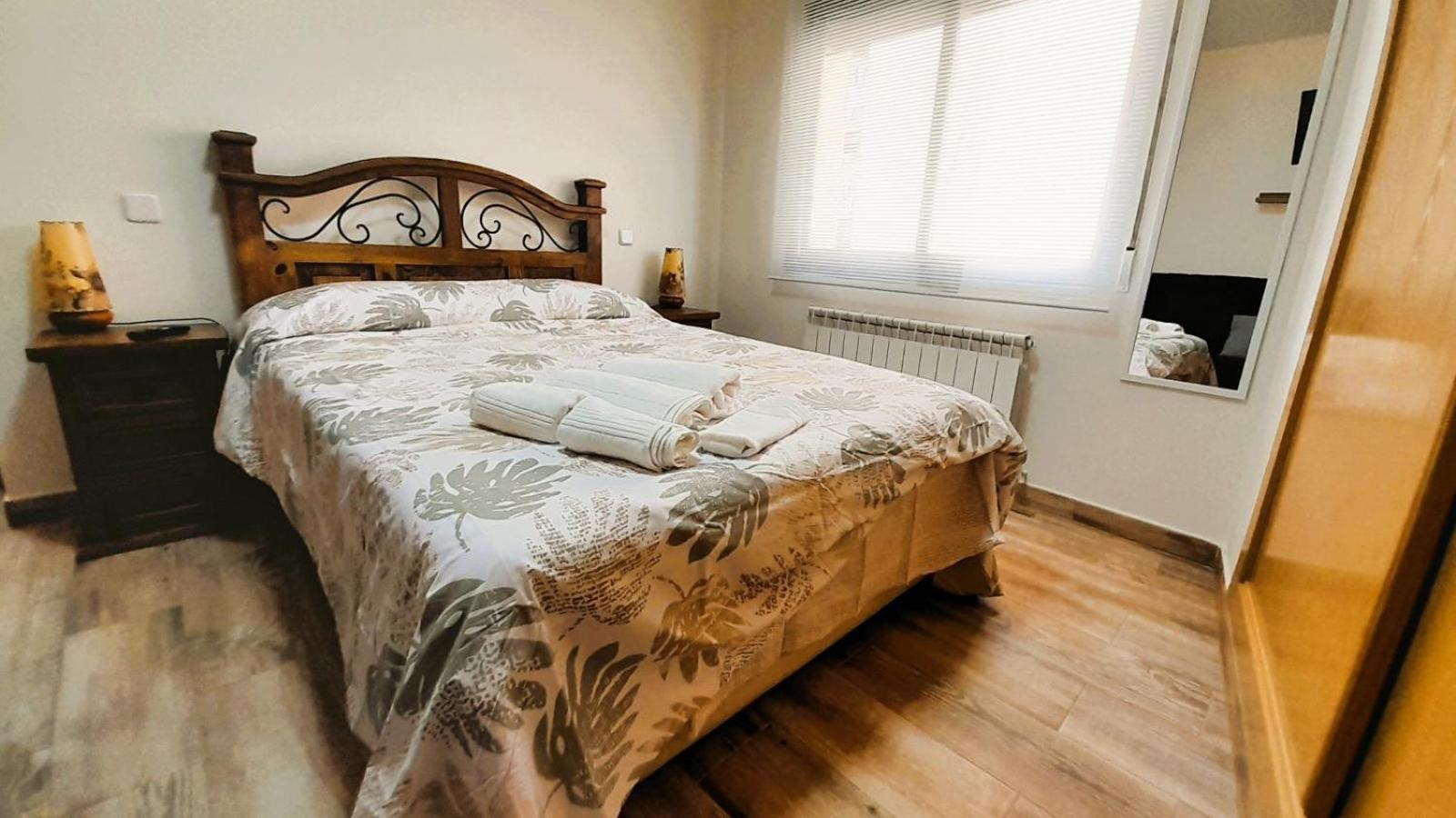 La Casona Appartement Serranillos Buitenkant foto