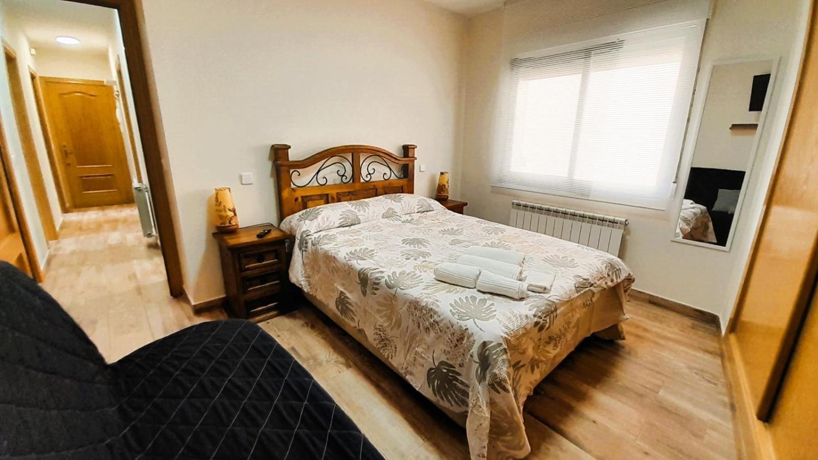 La Casona Appartement Serranillos Buitenkant foto
