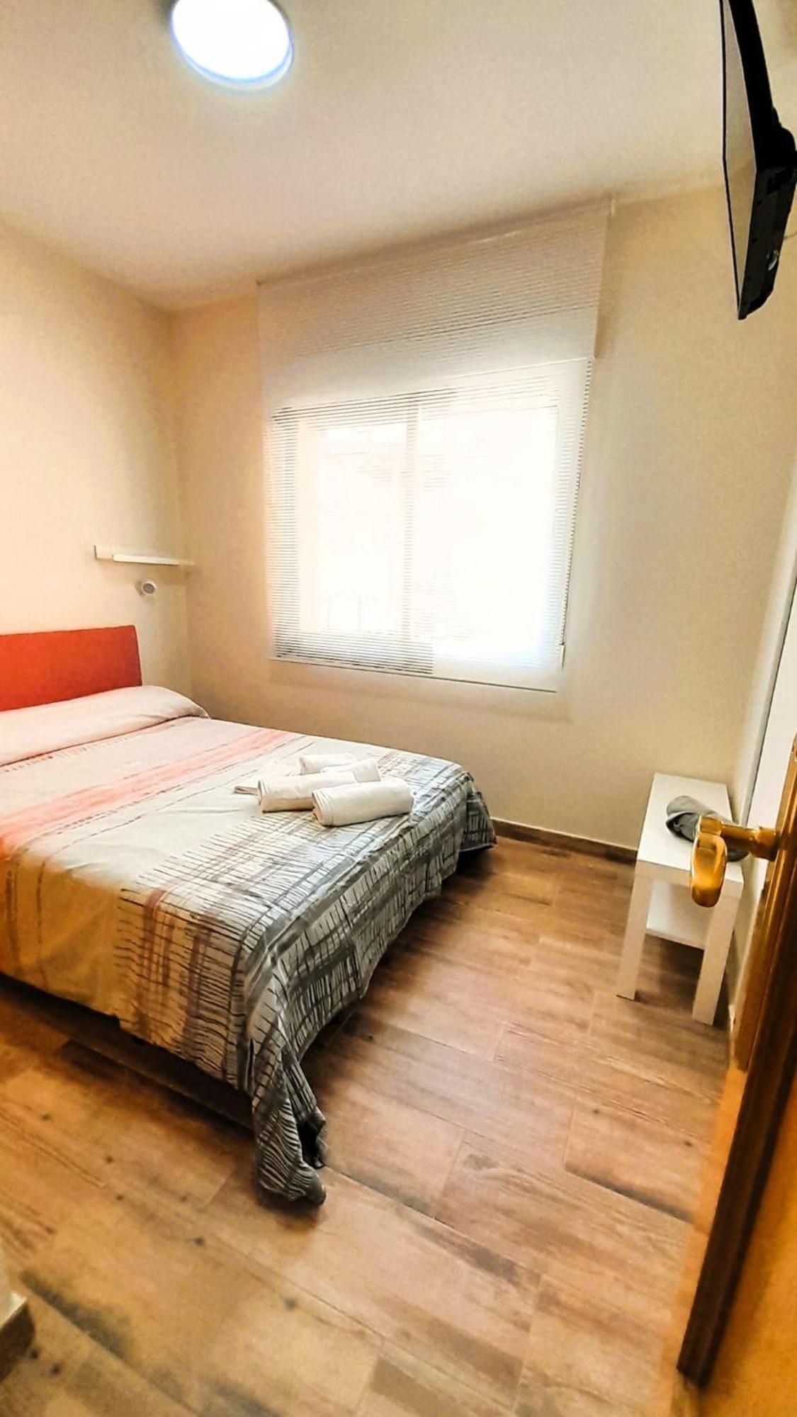 La Casona Appartement Serranillos Buitenkant foto