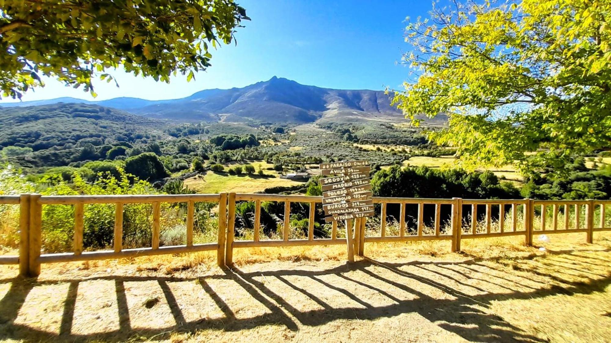 La Casona Appartement Serranillos Buitenkant foto
